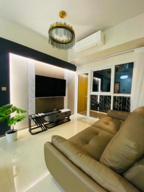 Savvy Suites 2BR Okada View